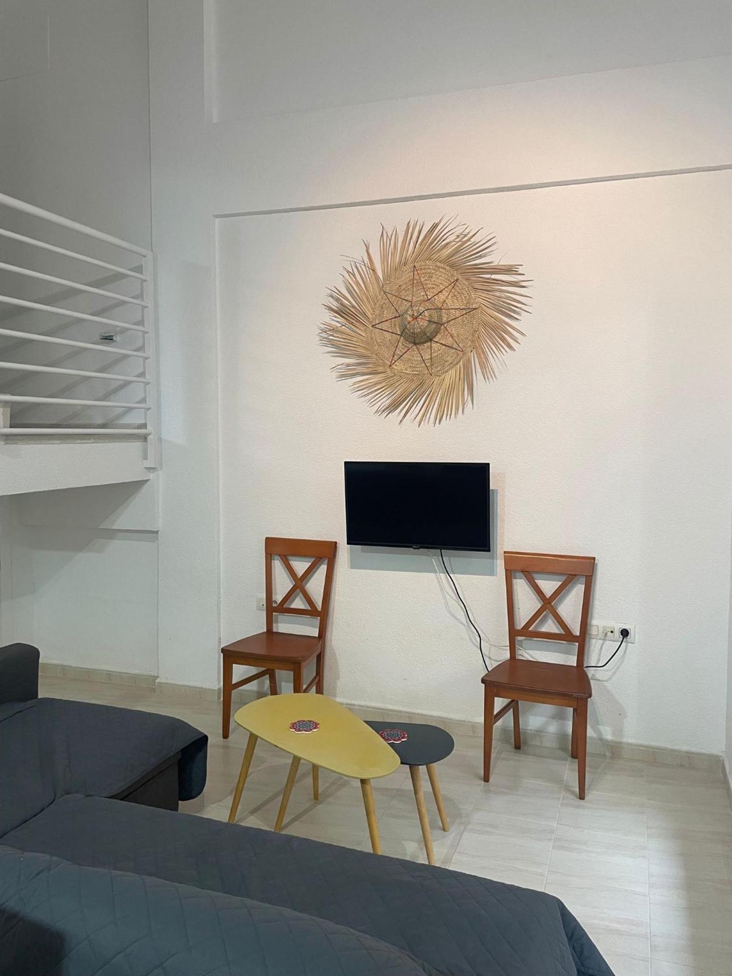 Apartamentos Inma Mayor En Primera Linea De Playa, Con Parking Y Piscina Лос-Каньос-де-Мека Экстерьер фото